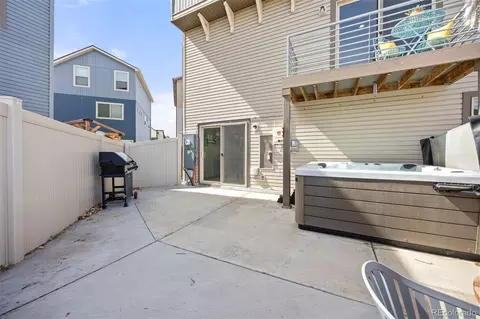 Exterior - 19105 E 55th Ave, Denver, CO 80249 photo 5 of 10