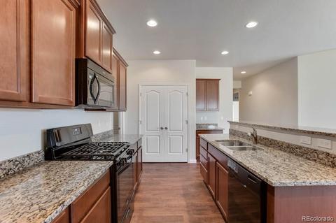 4147 E 95th Dr, Thornton, CO 80229 photo 3