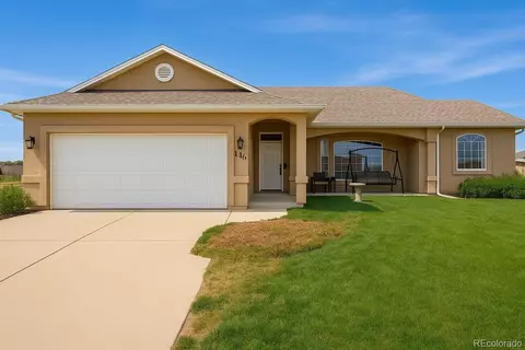 446 E Chadwick Dr, Pueblo West, CO 81007
