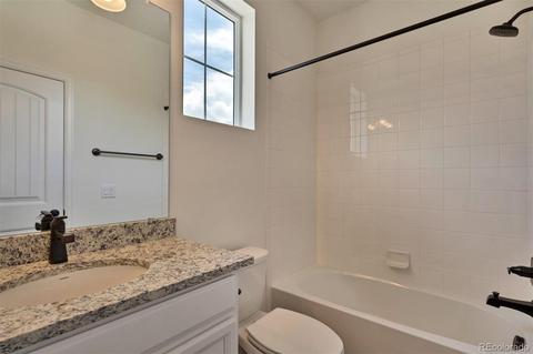 24746 E Calhoun Pl #C, Aurora, CO 80016 photo 2