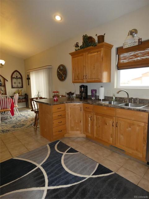 1340 La Mesa Cir, Rangely, CO 81648 photo 7