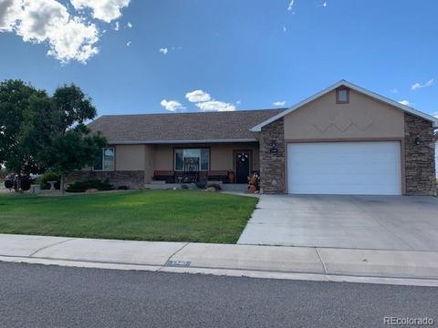 1340 La Mesa Cir, Rangely, CO 81648 photo 1