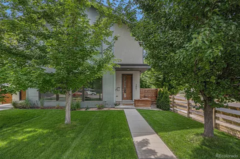 2801 S Bannock St, Englewood, CO 80110