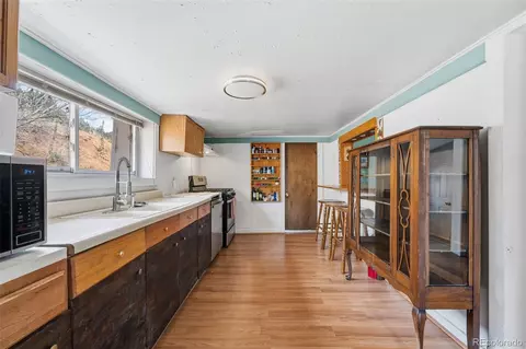 Kitchen - 16774 Pine Valley Rd, Pine, CO 80470 photo 2 of 3