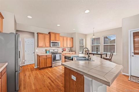 25026 E 4th Pl, Aurora, CO 80018 photo 11