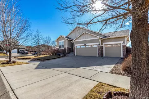 Exterior - 25876 E Maple Pl, Aurora, CO 80018 photo 2 of 5