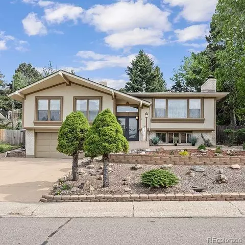 13720 W Alaska Pl, Lakewood, CO 80228