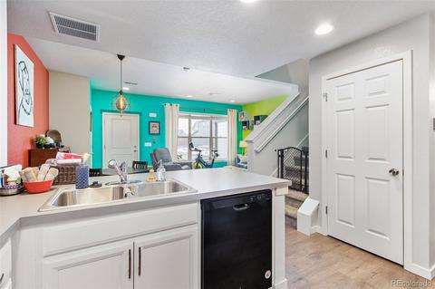 8920 E 58th Ave, Denver, CO 80238 photo 8