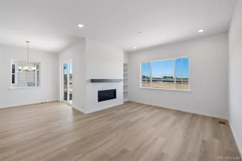 Living - 5509 Green Thumb Ave, Longmont, CO 80504 photo 2 of 3