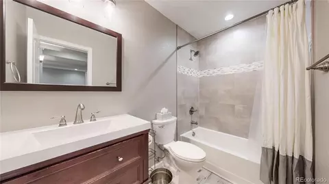 Bath - 3365 E 141st Ave, Thornton, CO 80602 photo 4 of 4