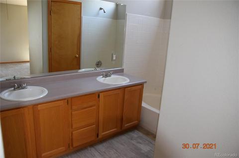 18298 E Baltic Pl, Aurora, CO 80013 photo 21