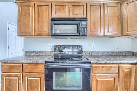 3501 E 100th Ct, Thornton, CO 80229 photo 8