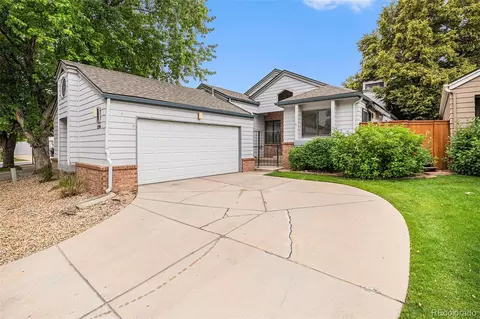 11196 E Baltic Dr, Aurora, CO 80014