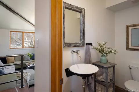 Bath - 2100 Orchard Ave, Boulder, CO 80304 photo 1 of 4