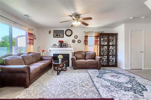 18671 E 40th Pl, Denver, CO 80249 photo 9