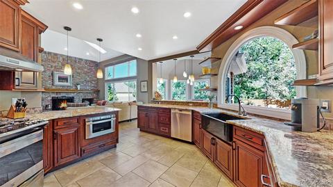 16319 E Berry Pl, Centennial, CO 80015 photo 8