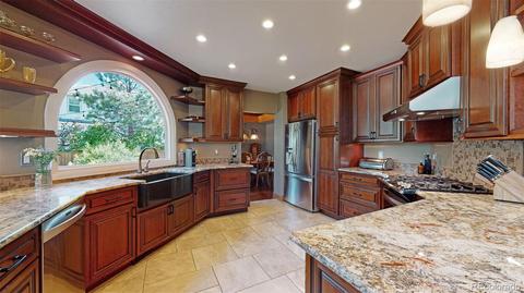 16319 E Berry Pl, Centennial, CO 80015 photo 12