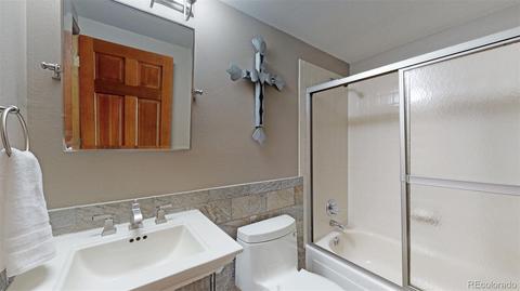 16319 E Berry Pl, Centennial, CO 80015 photo 35