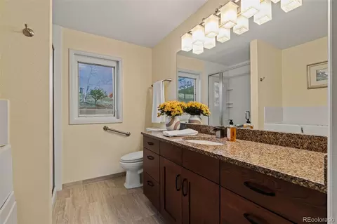 Bath - 830 Jesse Ln, Bailey, CO 80421 photo 1 of 3