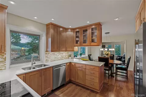 Kitchen - 830 Jesse Ln, Bailey, CO 80421 photo 2 of 2