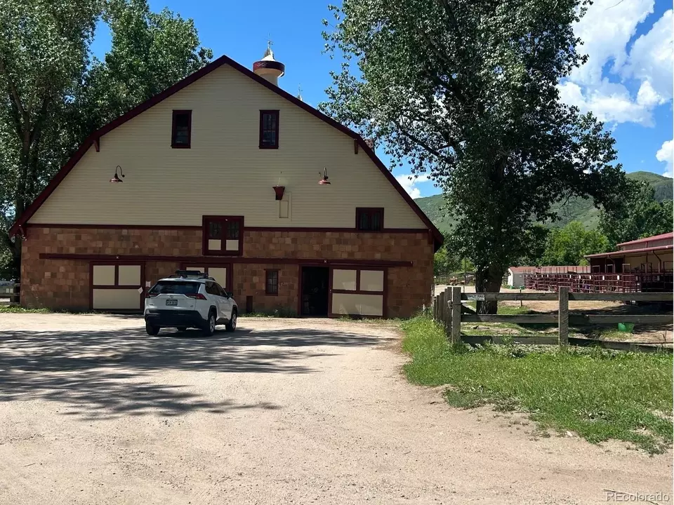 Exterior - 7369 S Gore Range Rd #208, Littleton, CO 80127 photo 4 of 5