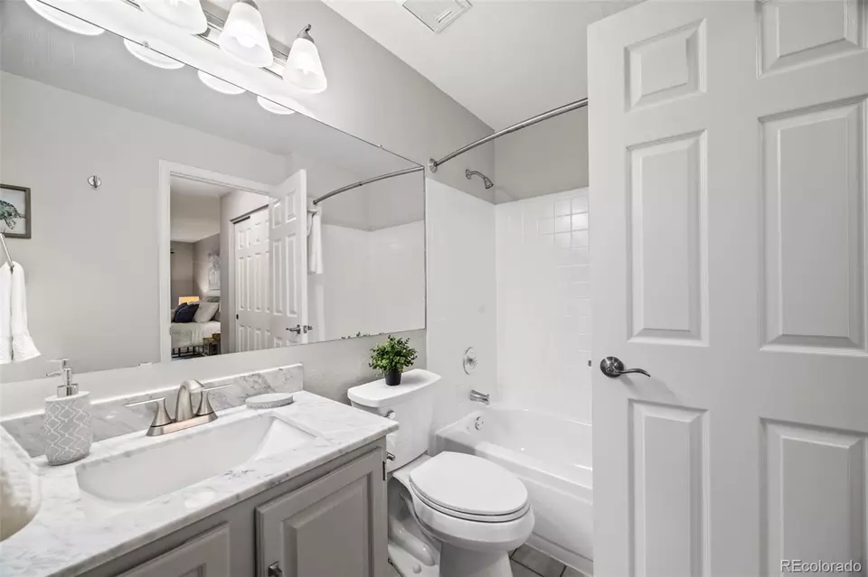 Bath - 7369 S Gore Range Rd #208, Littleton, CO 80127 photo 1 of 1