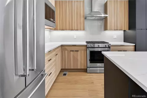 Kitchen - 826 N Cherry St #2, Denver, CO 80220 photo 5 of 9