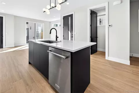 Kitchen - 826 N Cherry St #2, Denver, CO 80220 photo 8 of 9