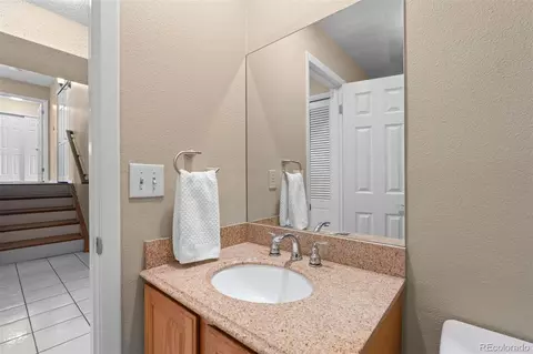 Bath - 12662 E Bates Cir, Aurora, CO 80014 photo 4 of 4