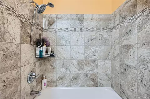 Bath - 18662 E Brown Pl, Aurora, CO 80013 photo 2 of 4
