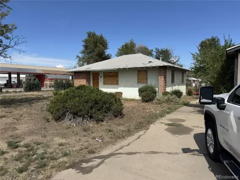 135 E Bromley Ln, Brighton, CO 80601