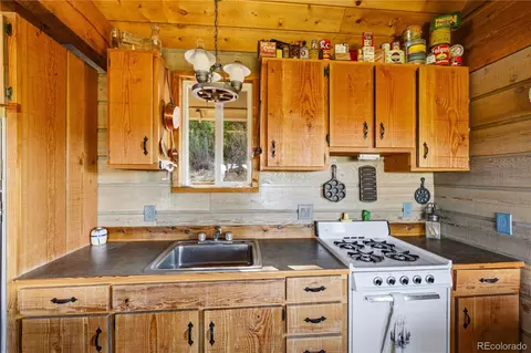 Kitchen - 2126 E Path, Cotopaxi, CO 81223 photo 1 of 4
