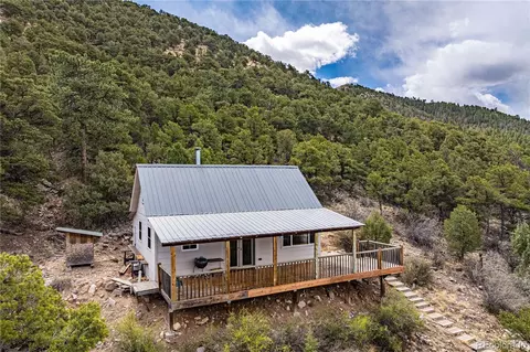 Exterior - 2126 E Path, Cotopaxi, CO 81223 photo 5 of 10