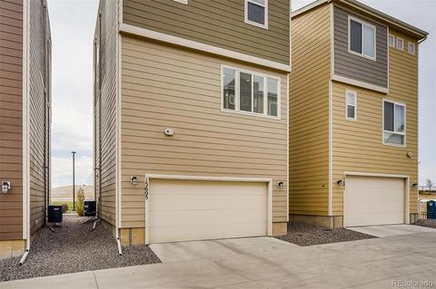 15605 E Broncos Pl, Centennial, CO 80112 photo 27
