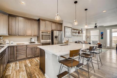 15605 E Broncos Pl, Centennial, CO 80112 photo 9