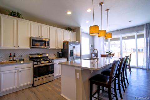 25613 E Bayaud Ave, Aurora, CO 80018 photo 2