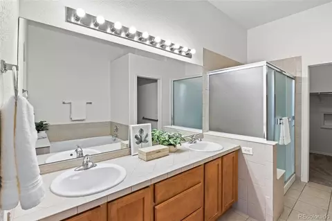 Bath - 3772 E 127th Ln, Thornton, CO 80241 photo 2 of 3