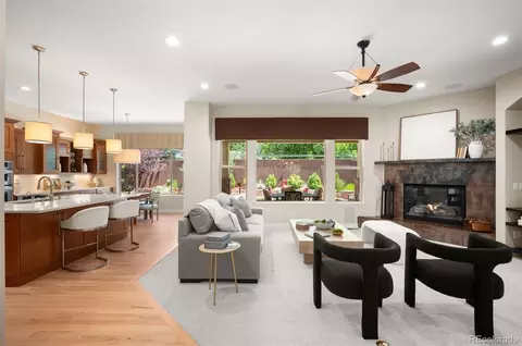 5980 S Race Ct, Centennial, CO 80121