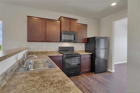 47323 Clover Ave, Bennett, CO 80102 photo 6