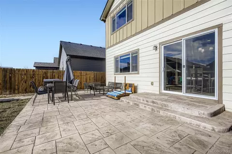 Exterior - 2006 Traildust Dr, Milliken, CO 80543 photo 5 of 7