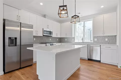8711 E Hampden Ave #21, Denver, CO 80231