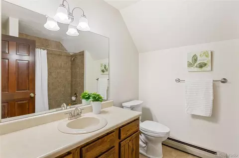 Bath - 3660 Range View Rd, Monument, CO 80132 photo 3 of 4