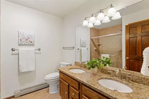 Bath - 3660 Range View Rd, Monument, CO 80132 photo 1 of 4