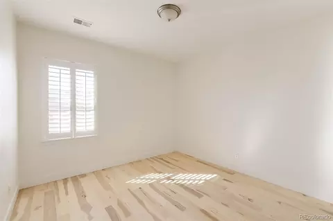 Bedroom - 9041 E 29th Ave, Denver, CO 80238 photo 3 of 4
