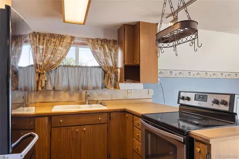 Kitchen - 6476 High Dr, Morrison, CO 80465 photo 3 of 3