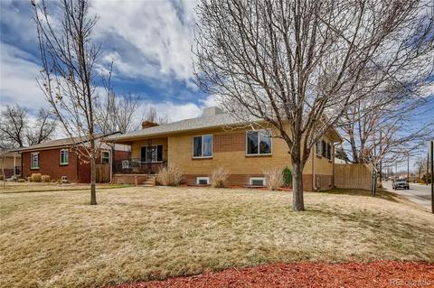 2895 Grape St, Denver, CO 80207 photo 2