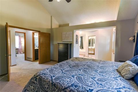 2923 E 116th Pl, Thornton, CO 80233 photo 12