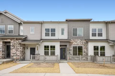 7651 S Mobile Way, Centennial, CO 80016
