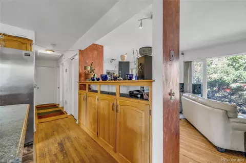 Entry Way - 360 31st St, Boulder, CO 80305 photo 2 of 4