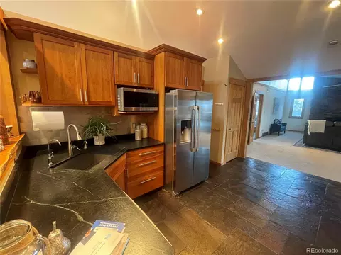 Kitchen - 1280 Ithaca Dr, Boulder, CO 80305 photo 3 of 6
